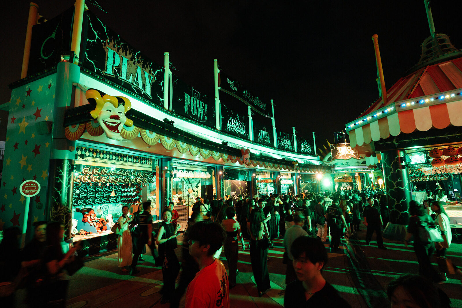Under the Castle Lands in Hong Kong With Ocean Park Halloween Fest