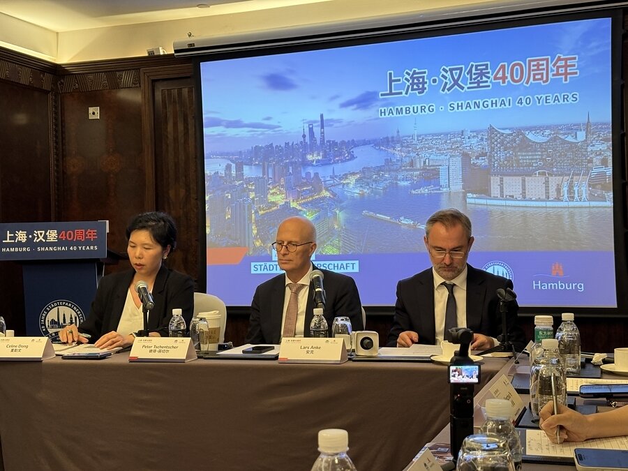 Shanghai and Hamburg mark 40 years with green shipping and smart port plans