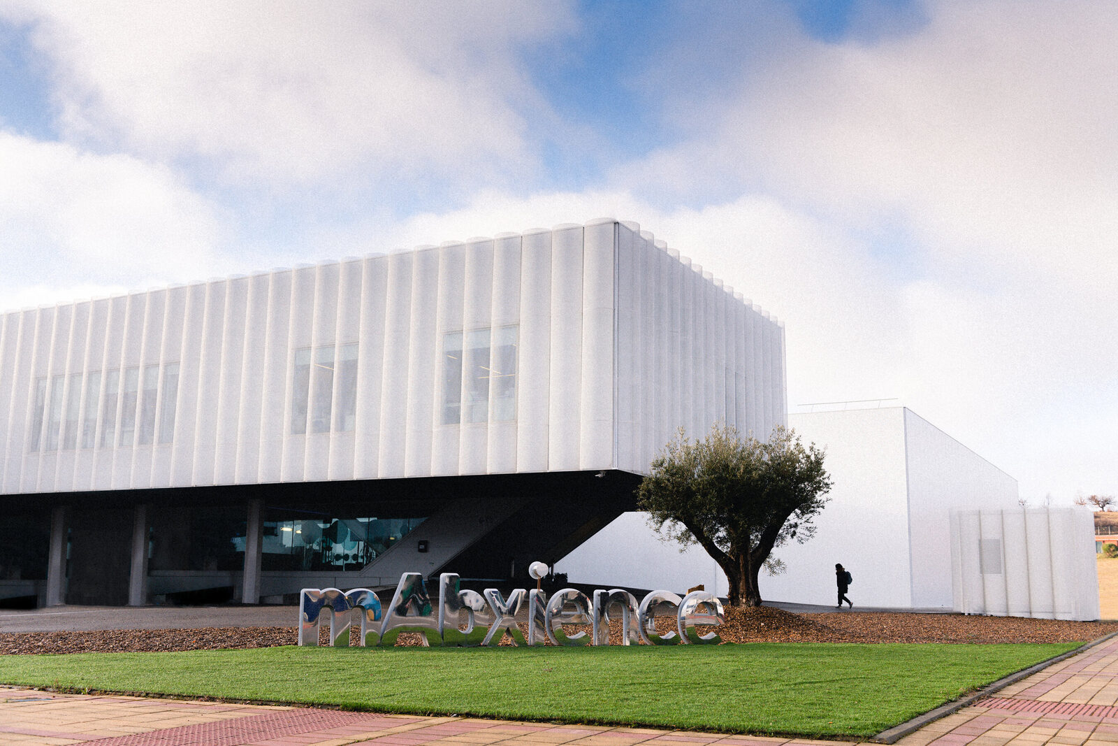 mAbxience and Sandoz sign deal for emicizumab biosimilar candidate