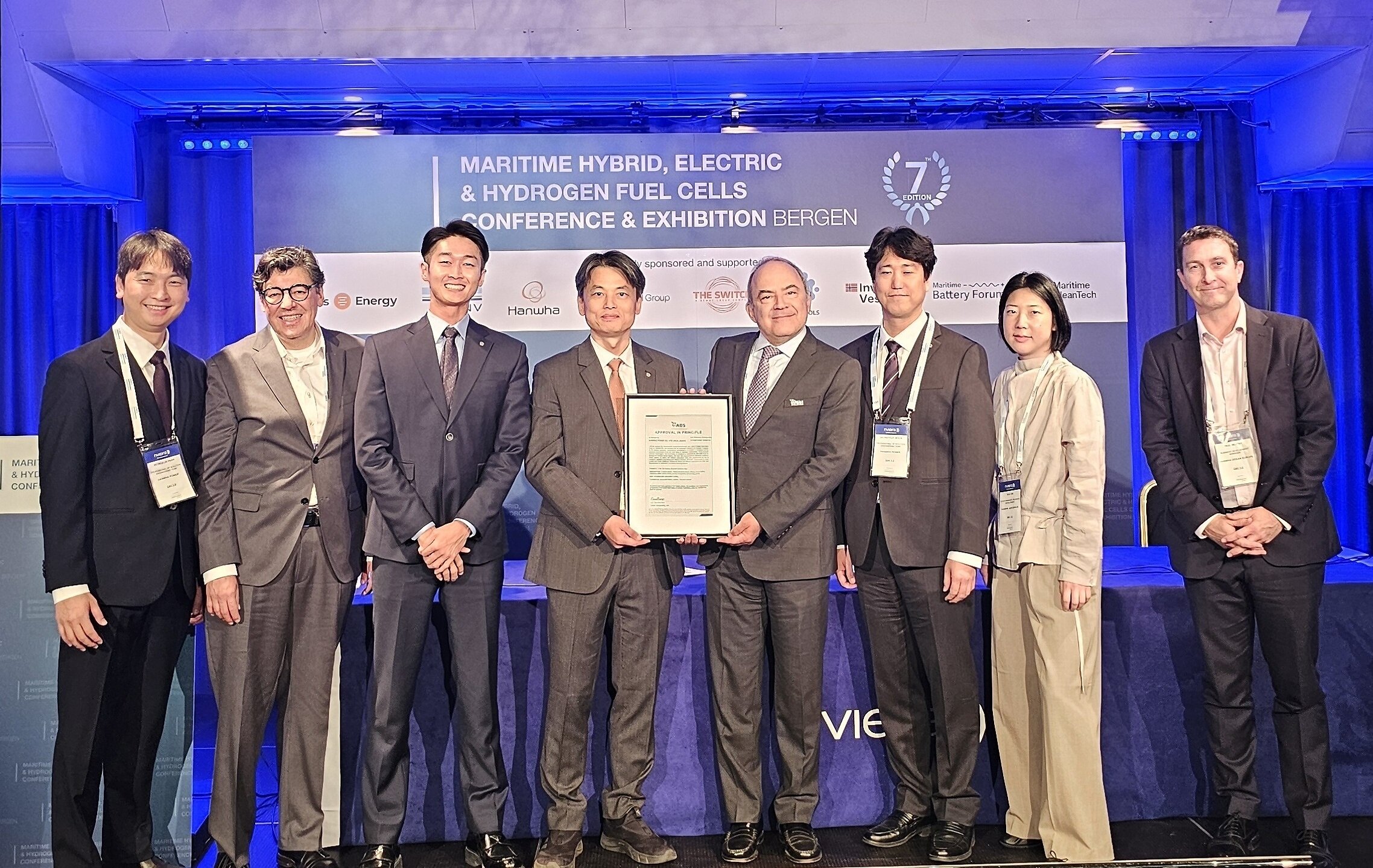 Hanwha Power gains ABS approval in principle for 1,700 TEU battery-powered containership design